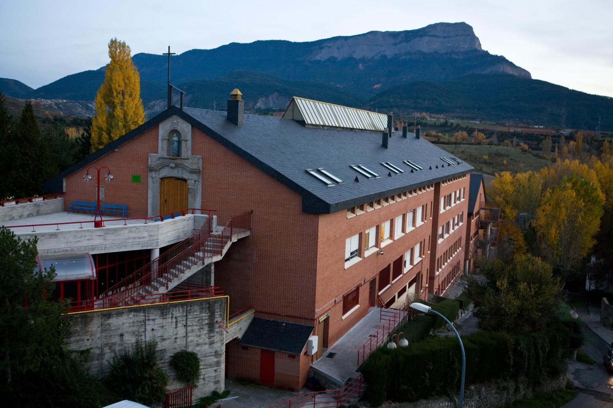 Residencia Albergue Хака Экстерьер фото